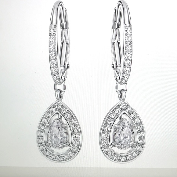 💙💙 SWAROVSKI Drop earrings 💙💙 - Picture 1 of 5